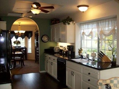 Granite counters and top of the line appliances in