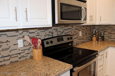 Kitchen West Wall
