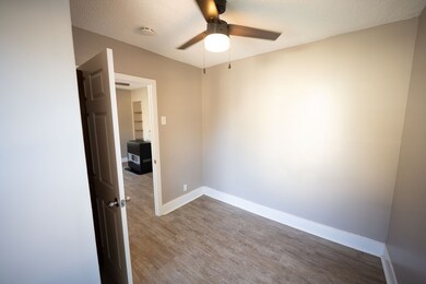 6 Oswald St unit 1, Worcester, MA 01607 - photo 4