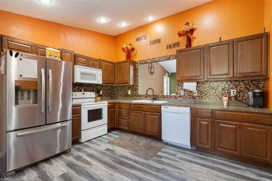 5100 San Juan Dr, Sebring, FL 33872 - photo 3