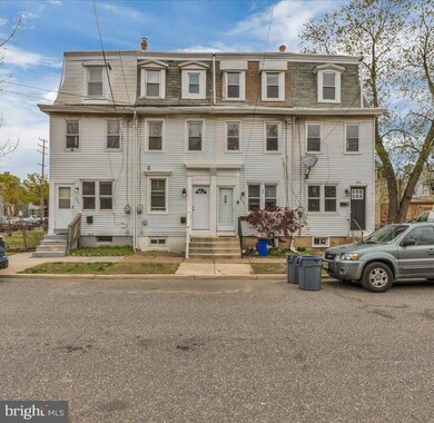 407 Powell St, Gloucester City, NJ 08030 - photo 2