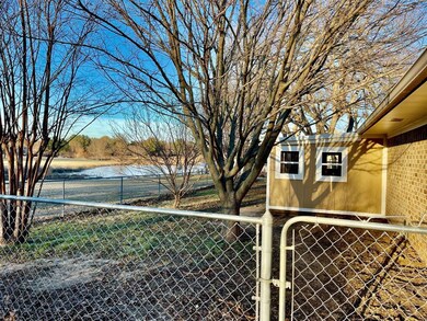 5204 Camino Dos Lagos Dr, Sherman, TX 75090 - photo 2