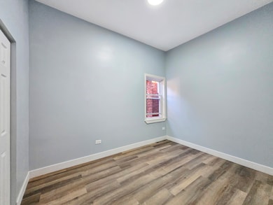 3045 S Lock St, Chicago, IL 60608 - photo 7