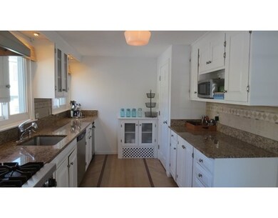 9 Prospect Ct unit 9, Marblehead, MA 01945 - photo 6