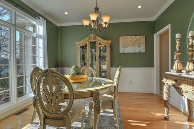 731 Fox Meadow Ln-14