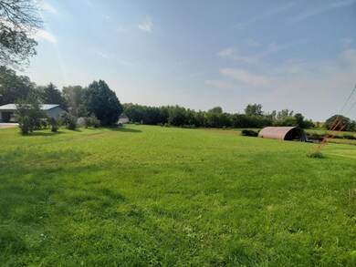 130 3rd Ave E, Coggon, IA 52218 - photo 4