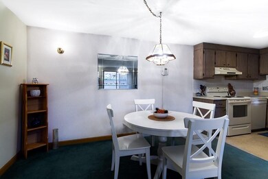 58 Jacqueline Rd unit 2, Waltham, MA 02452 - photo 6