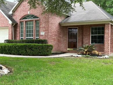 25903 Bearborough Dr, Spring, TX 77386 - photo 3