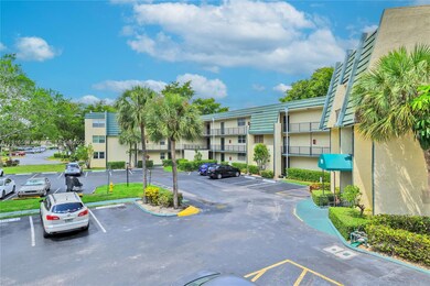 9091 Lime Bay Blvd unit 211, Tamarac, FL 33321 - photo 6