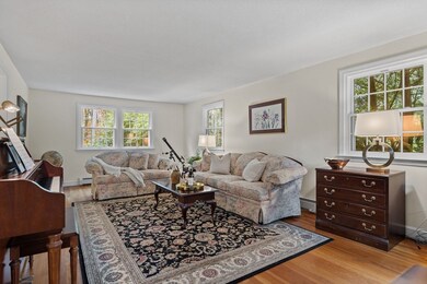 8 Athena Cir, Andover, MA 01810 - photo 5