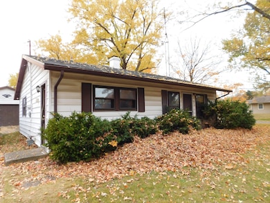 1504 Fulkerson Rd, Niles, MI 49120 - photo 3