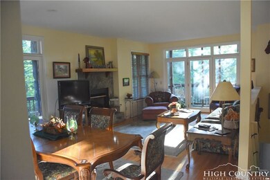 Living Room: Large, delightful living area.