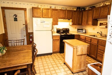 85 Main St unit 5, Ludlow, VT 05149 - photo 6
