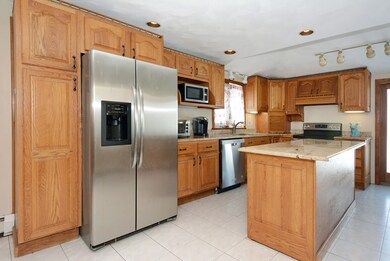 62 Taplin Ave, Wilmington, MA 01887 - photo 4