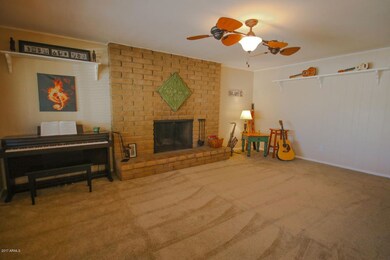 1906 E Pebble Beach Dr unit 6, Tempe, AZ 85282 - photo 4