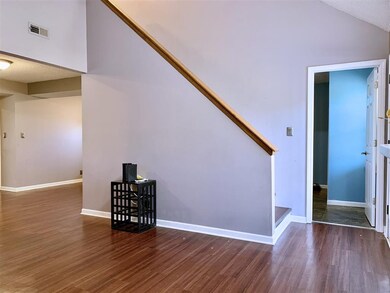 5864 Lisa Ln, Newburgh, IN 47630 - photo 7