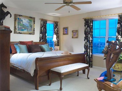 5348 Spring Ridge Dr E, Macungie, PA 18062 - photo 7