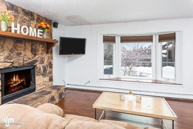 Living Room_CG_2612-SMALL