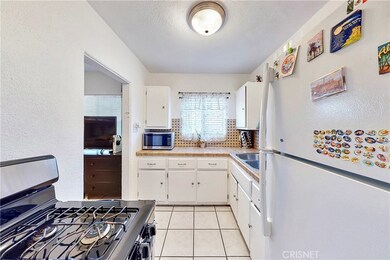 15073 La Mesa St, Sylmar, CA 91342 - photo 7
