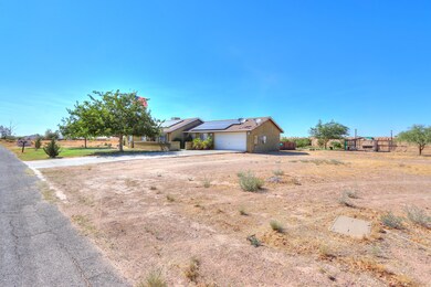 4680 E Mustang Dr, Eloy, AZ 85131 - photo 3