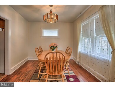 16 Myrtle Ave, Reading, PA 19606 - photo 7