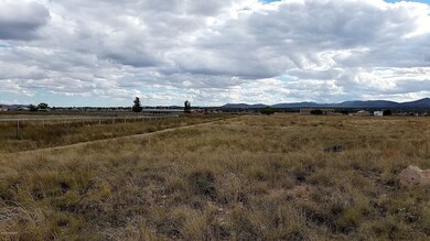 0 N Sunhawk Rd unit 1028938, Paulden, AZ 86334 - photo 6