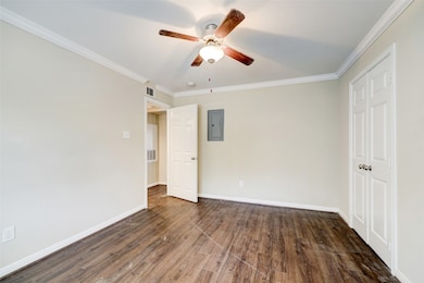 1600 W T C Jester Blvd unit 94, Houston, TX 77008 - photo 7