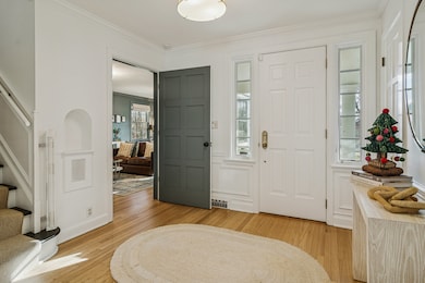 240 Elm Rd, Barrington, IL 60010 - photo 7