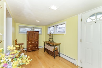 302 Norwood Ave, South Amboy, NJ 08879 - photo 3