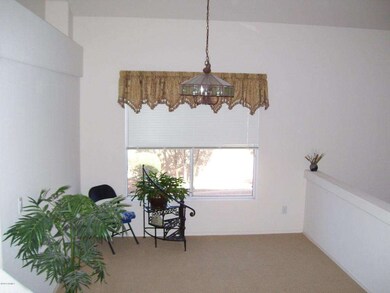 FORMAL DINNING AREA