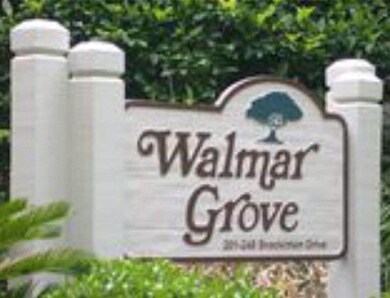 Walmar Grove Entrance
