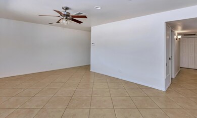 1534ECrescentCir (3)
