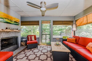 22_16021Goodwin9_85001_Patio_HiRes