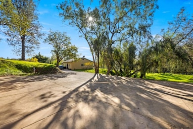 10315 Comstock Ln, Auburn, CA 95603 - photo 5