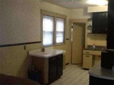 15 Englewood Ave, Worcester, MA 01603 - photo 5