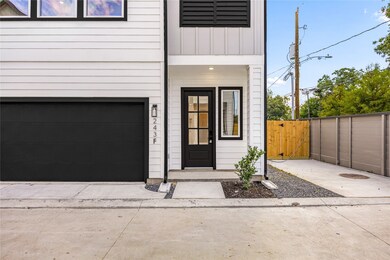 243 Rebecca St unit F, Houston, TX 77022 - photo 5