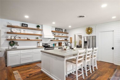 861 S Iowa Ave, Weslaco, TX 78596 - photo 7