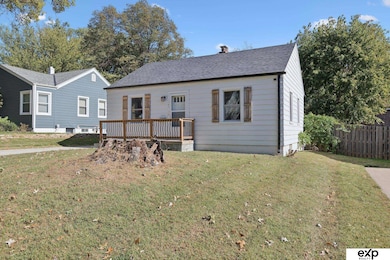 1347 S 51st Ave, Omaha, NE 68106 - photo 4