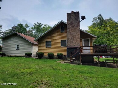 house and garage side