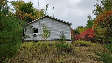 122 Old Chesterfield Rd, Spofford, NH 03462 - photo 7