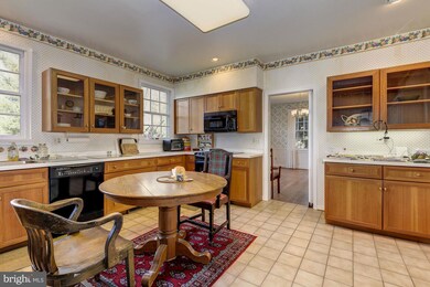 400 Warrenton Dr, Silver Spring, MD 20904 - photo 7