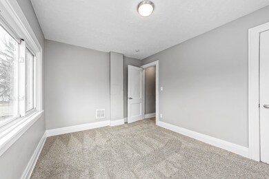 890 S Champion Ave unit 892, Columbus, OH 43206 - photo 2