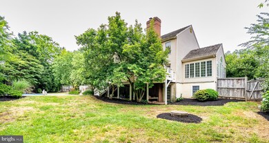 12417 Macao Ct, Herndon, VA 20171 - photo 7