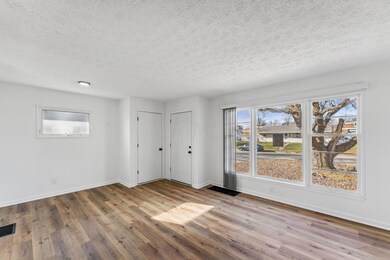 15-web-or-mls-96-s-weyant-ave
