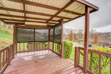 118 Orleans St, Johnson City, TN 37601 - photo 2