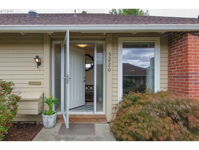 Entrance/Foyer