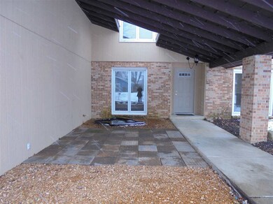 8301 N Dovin Gate Rd, Muncie, IN 47303 - photo 2