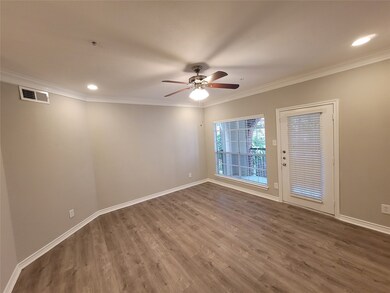 2350 Westcreek Ln unit 4303, Houston, TX 77027 - photo 2