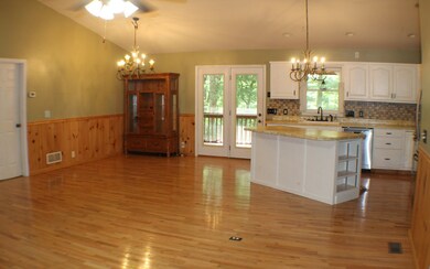 27 Chickasaw Ct, Ellijay, GA 30540 - photo 4