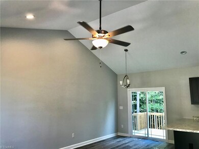 307 Hubbard St, Reidsville, NC 27320 - photo 2